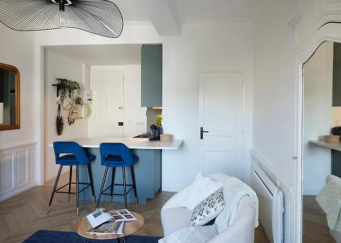 Renove - Centre - Animaux Admis - Fr-1-555-117 엑스레뱅